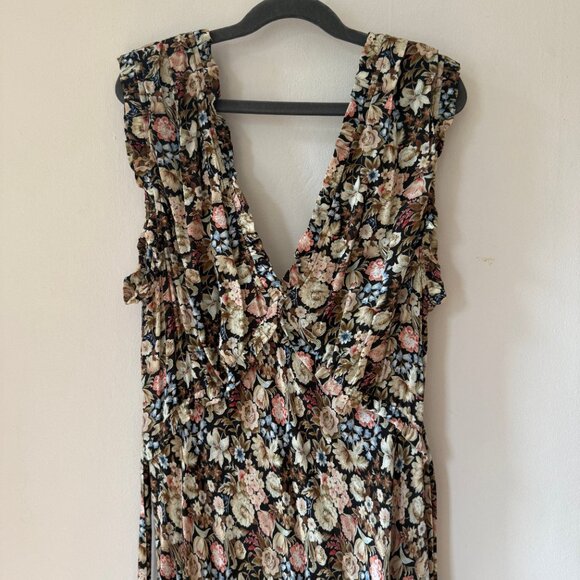Dôen Tahlia maxi dress in Arbor Floral - Picture 2 of 5